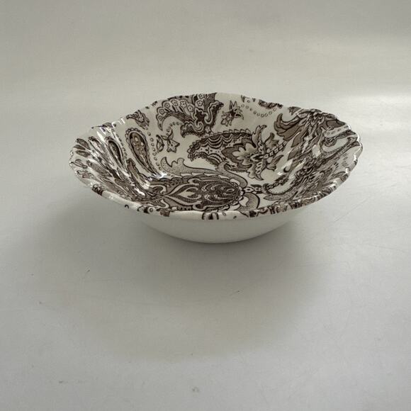 Vintage Johnson Brothers Paisley Cereal Bowsl Set of 3 Ironstone Made in England - Picture 4 of 11